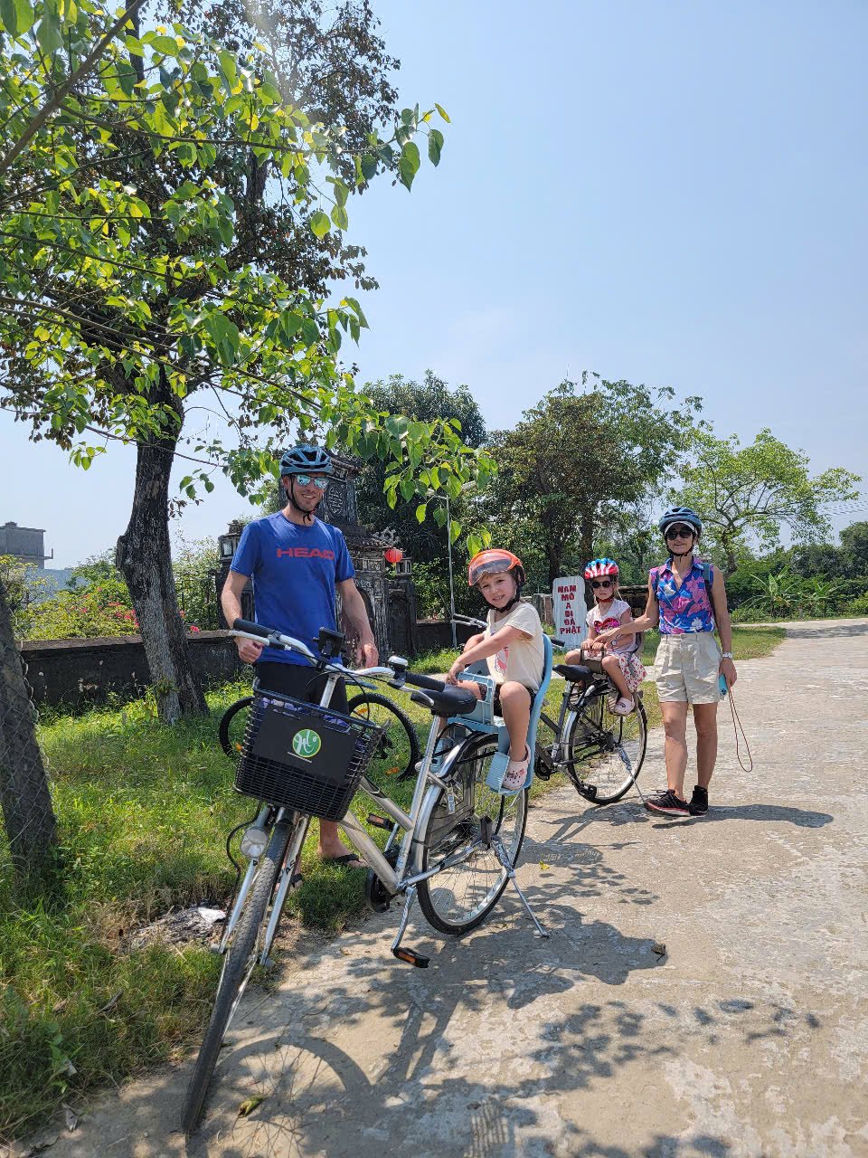 8-Day Vietnam Cycling Tour: Hue to Ho Chi Minh City Bike Adventure